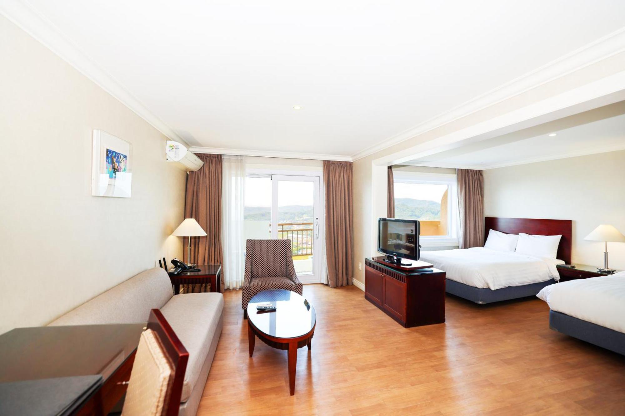 La Vie Dor Hotel And Resort, Trademark Collection By Wyndham Hwaseong Экстерьер фото
