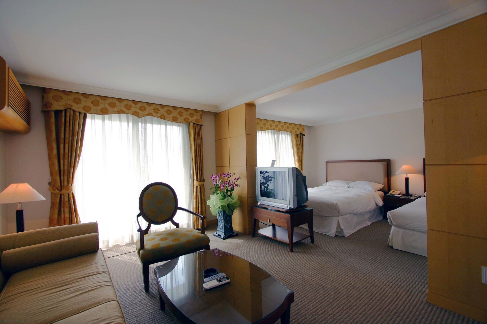 La Vie Dor Hotel And Resort, Trademark Collection By Wyndham Hwaseong Экстерьер фото